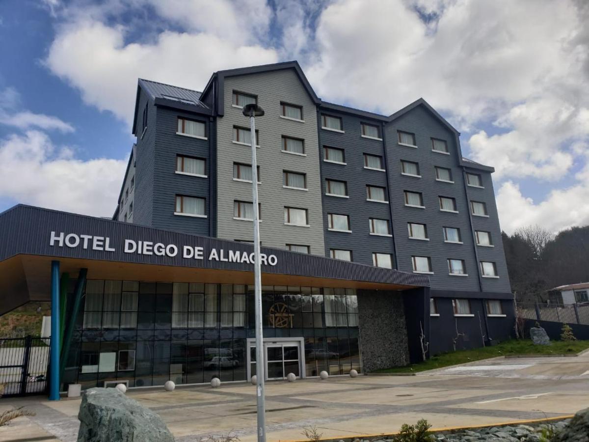 Hotel Diego De Almagro Castro Bagian luar foto
